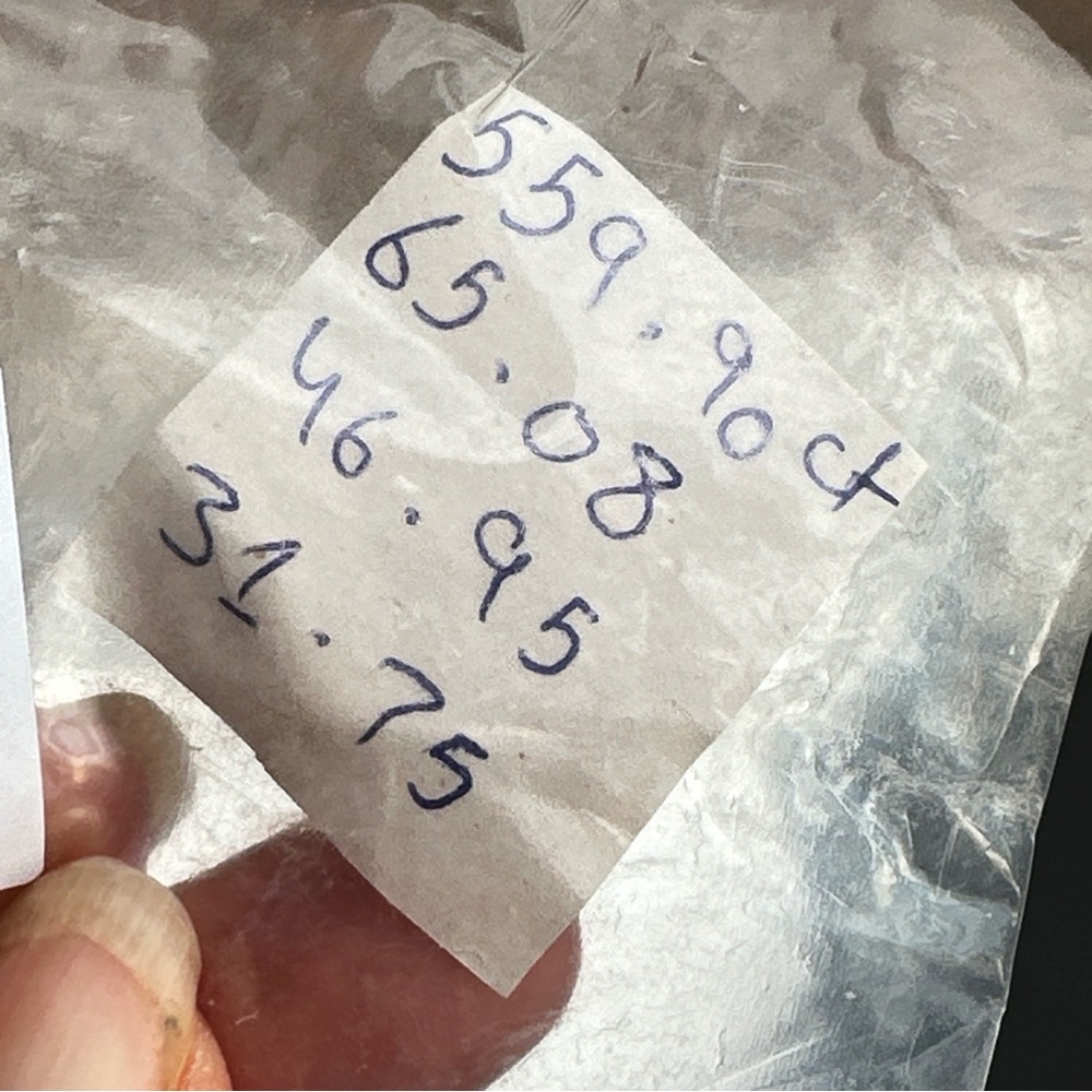 559.90 Carats Smoky Quartz Crystal - Picture 5 of 17